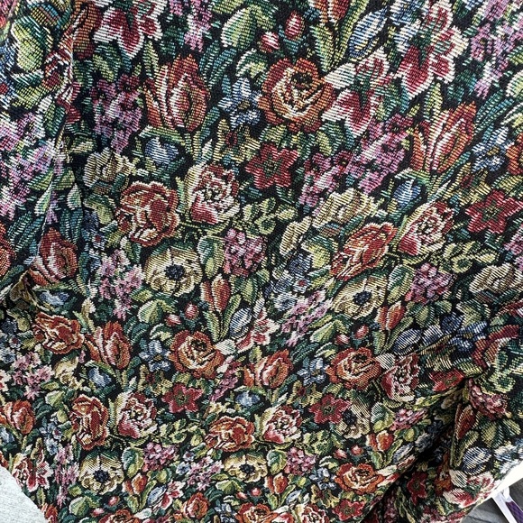 Tabitha Floral Tapestry Blazer - Picture 9 of 11